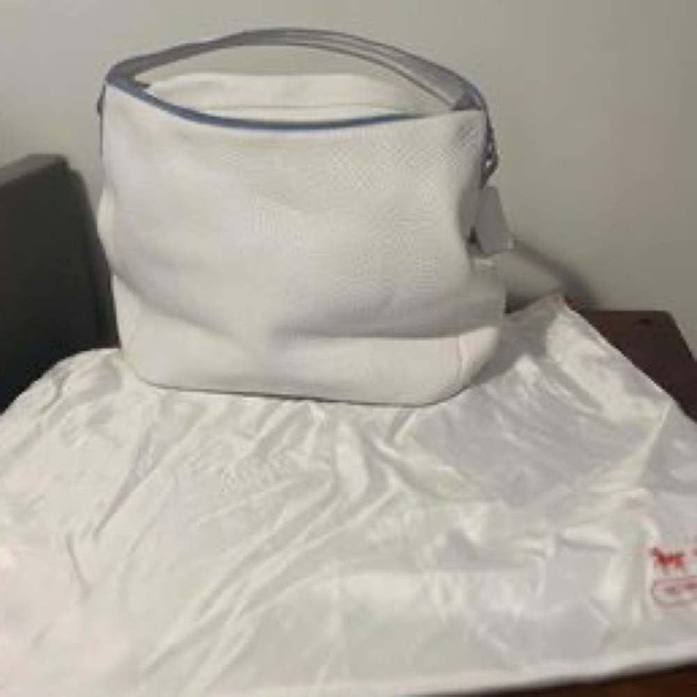 Coach White leather bag - like new condition with dust bag